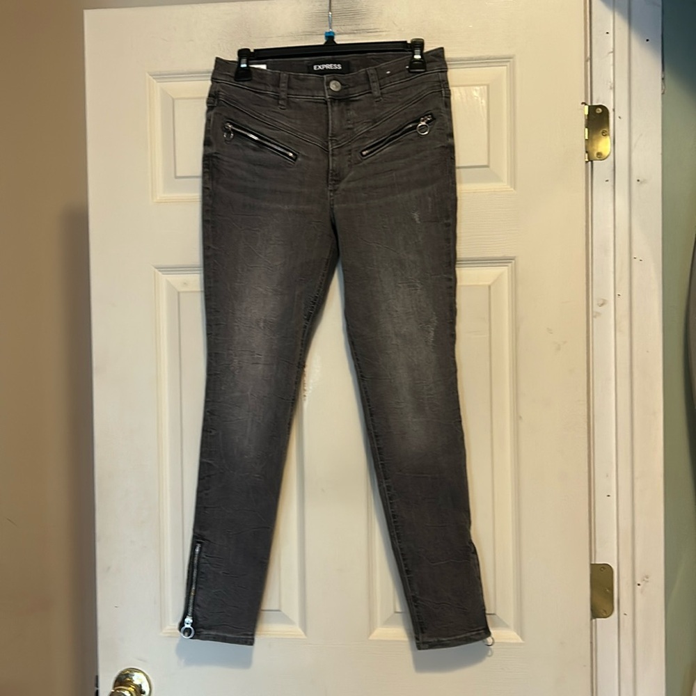 Express High Rise Ankle Jeans Size 6 Gray Denim